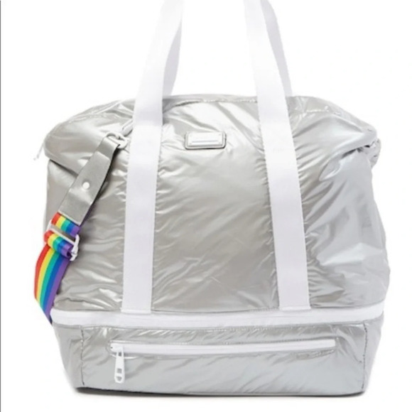 MADDEN Girl🌈Silver Parachute Overnighter Bag, Preowned, Hard to find! - Picture 1 of 16